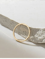 Vero Flat Band Ring - Liora Monroe