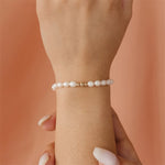 Viana Elastic Natural Pearls Bracelet - Liora Monroe