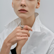 Oria Flow Ring