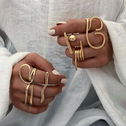 Aurea Orbit Ring