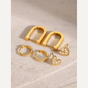 Avelis Trio Studs