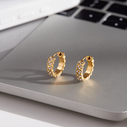 Avelis Heart Hoops