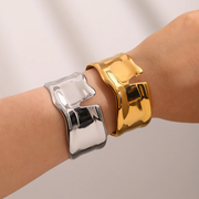 Forma Cuff Bracelet