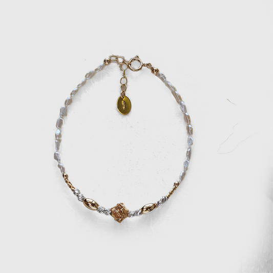 Eden Natural Baroque Pearl Bracelet