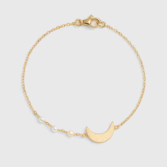 Crescent Tiny Moon Bracelet