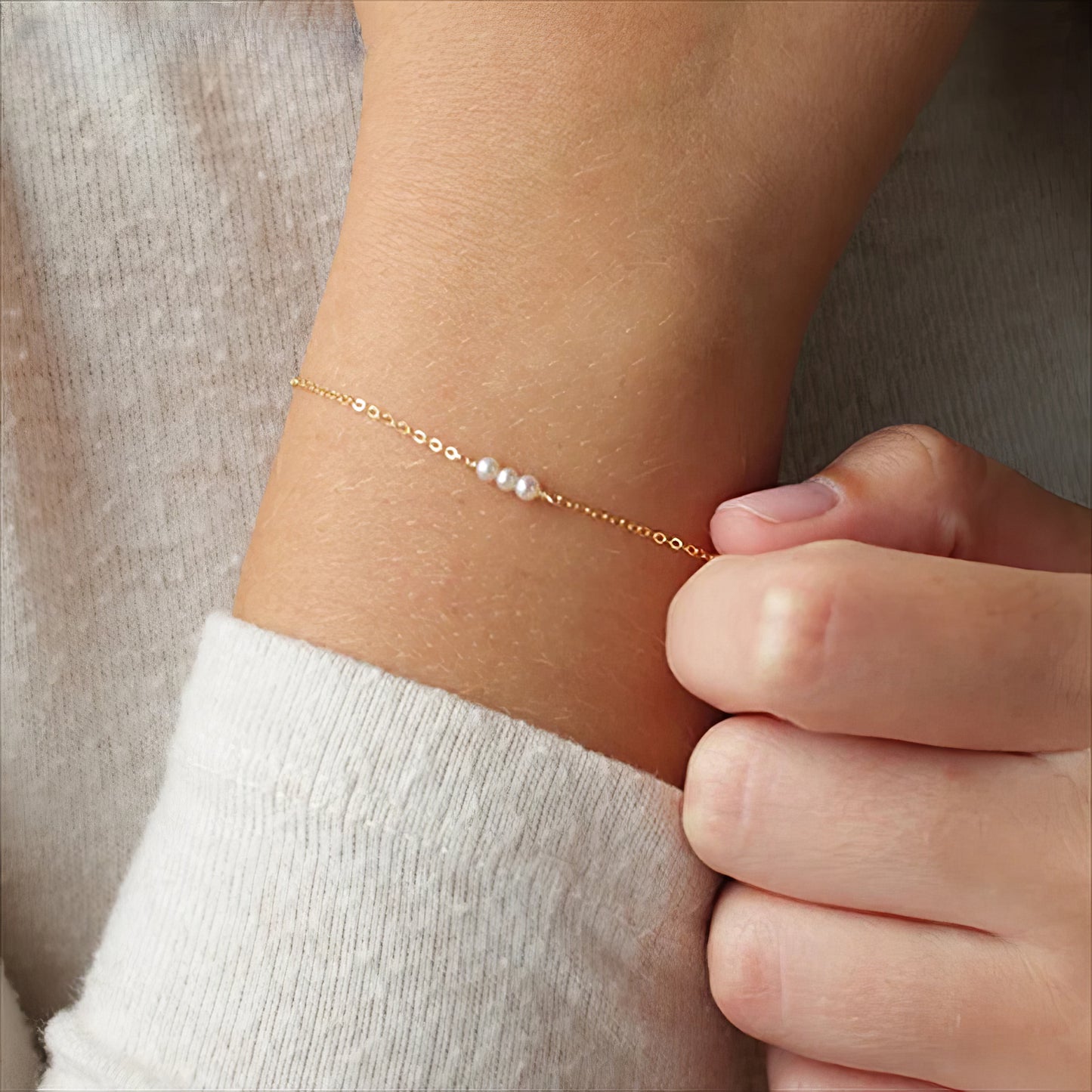 Celeste Natural Pearl Bracelet