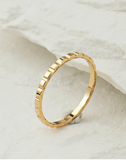 Valor Textured Ring