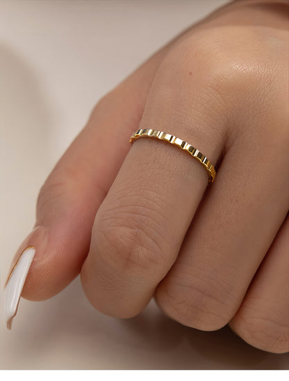Valor Textured Ring