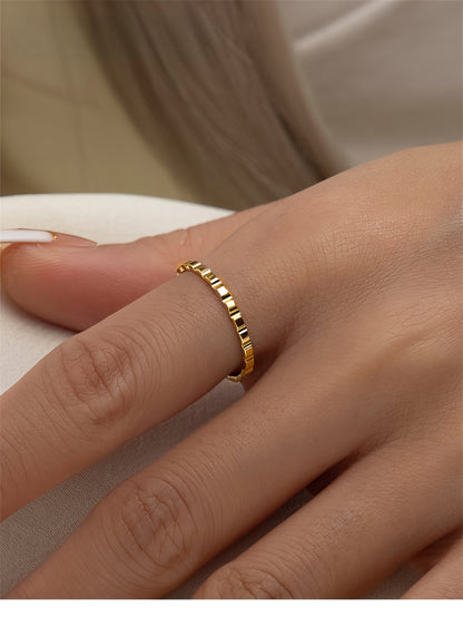 Valor Textured Ring