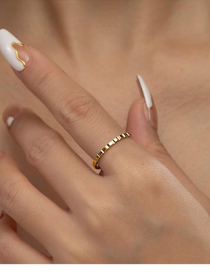 Valor Textured Ring
