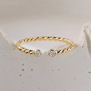 Auri Moissanite Ring