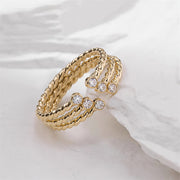 Auri Moissanite Ring