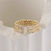 Auri Moissanite Ring